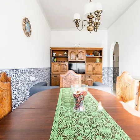 Lemonhouse Apartment *