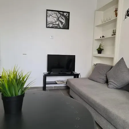 Lemonhouse Apartment *